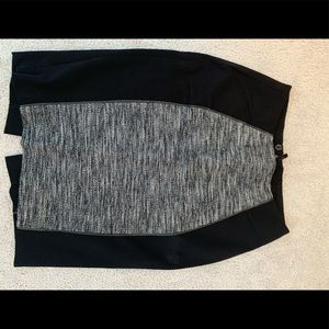 H&M size 2 pencil textures skirt